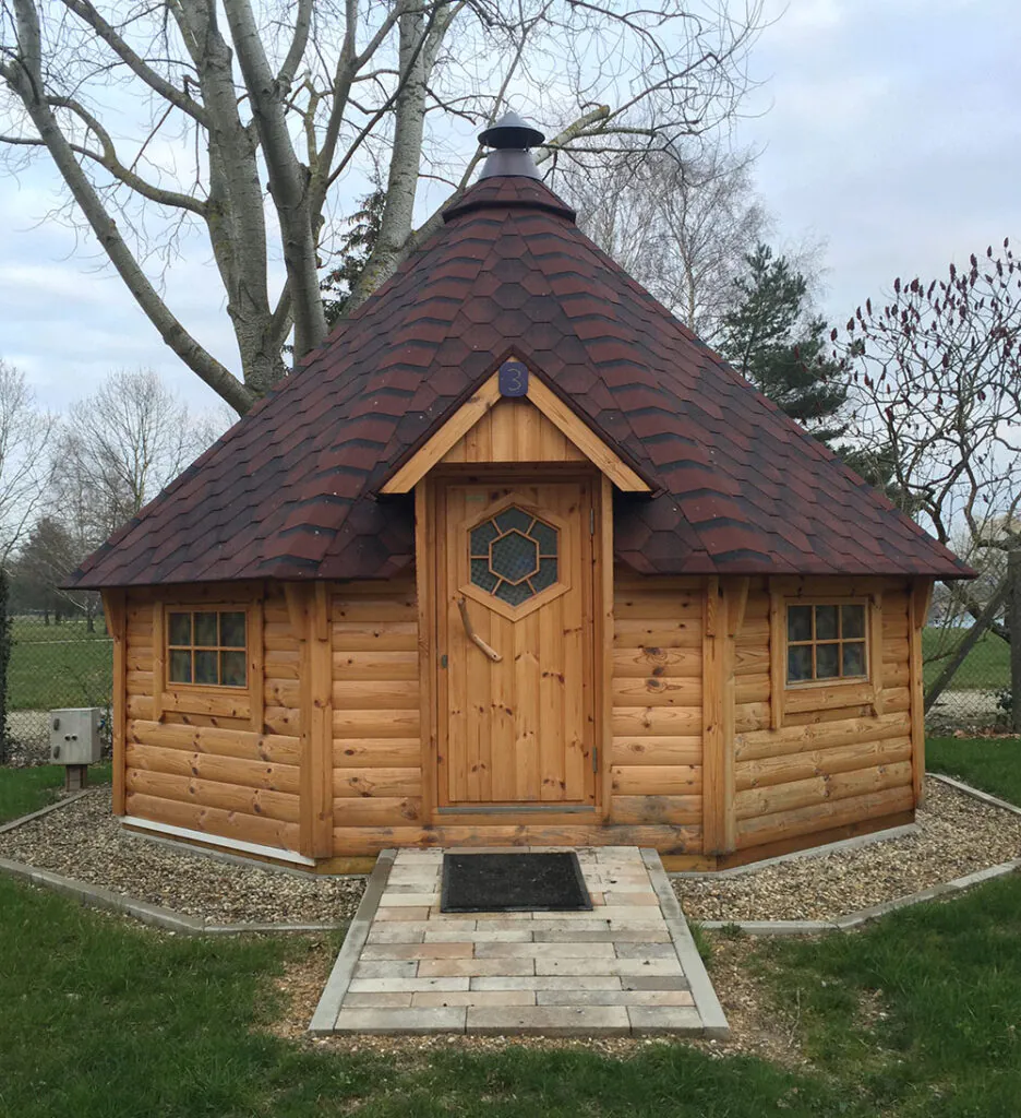 Premium Grillhütte / Grillkota 17 m² aus Holz – Bild 2