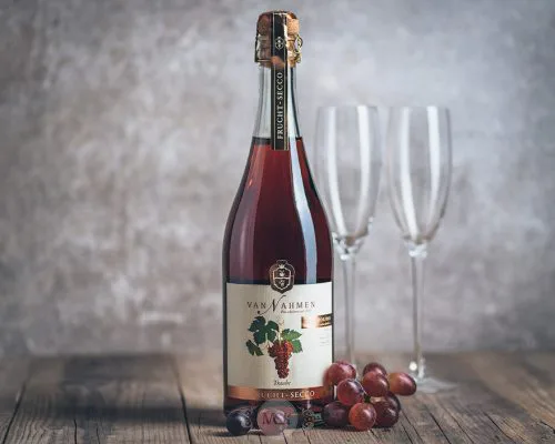 Van Nahmen Frucht-Secco Traube Bio 750 ml – Bild 2